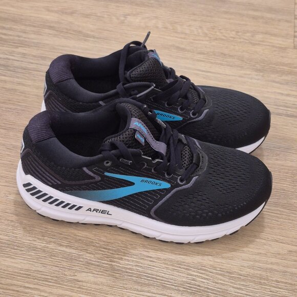 Brooks Ariel '20 - Picture 3 of 10